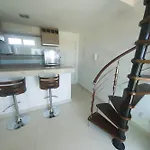 Melon Flat Apt Suite